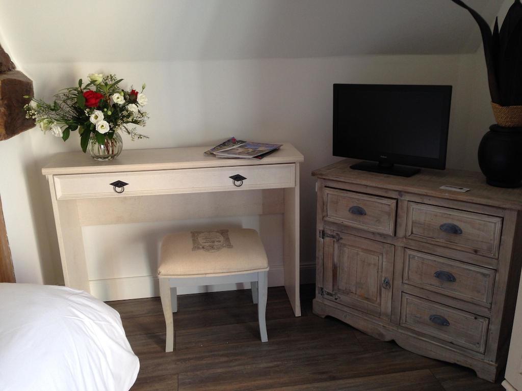 Les Camelias Bed & Breakfast Lalinde Room photo